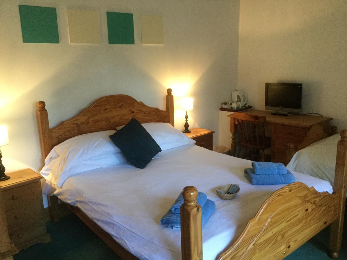 The Jolly Huntsman Hotel Chippenham  Luaran gambar