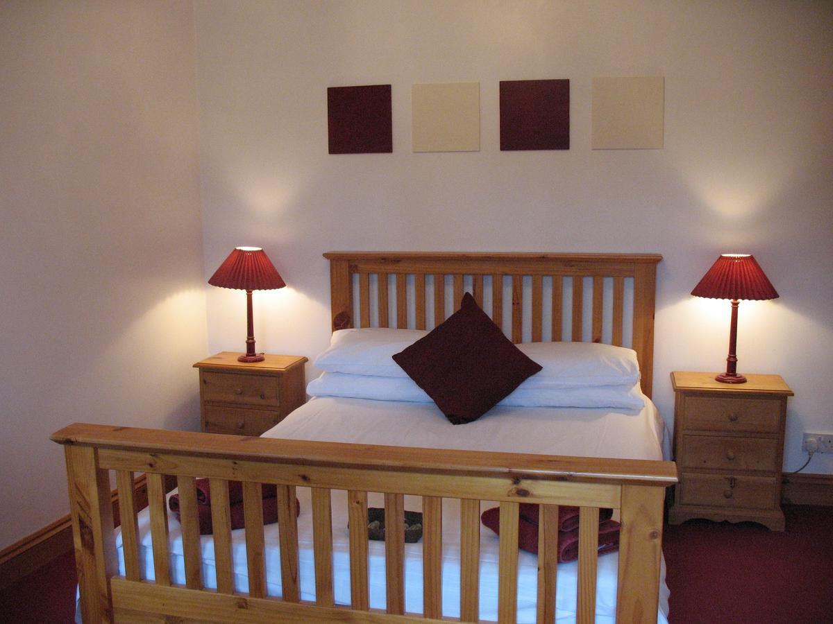 The Jolly Huntsman Hotel Chippenham  Luaran gambar